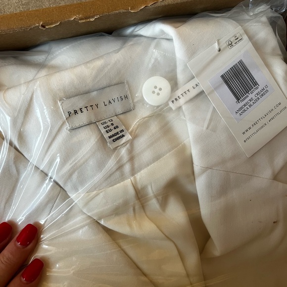 Pretty Lavish Anika Blazer Dress - Picture 8 of 8